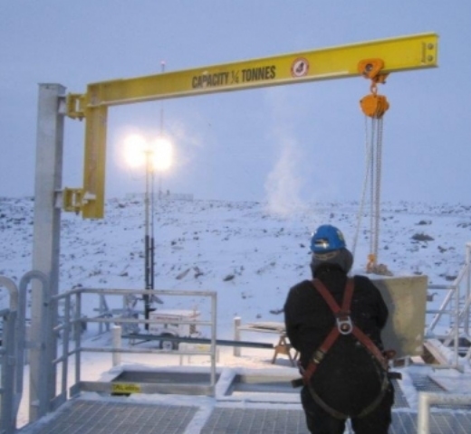 Back view of worker looking at one fourth ton Outdoor Jib Crane