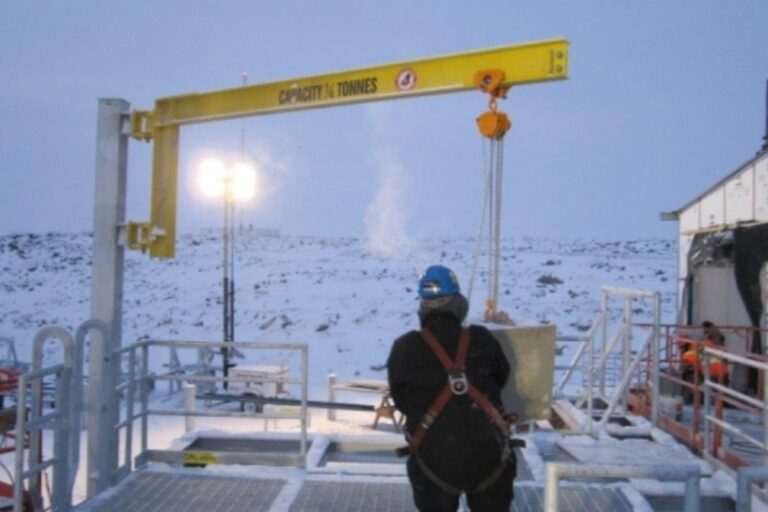 img gallery 1 4 Ton Outdoor Jib Crane 01