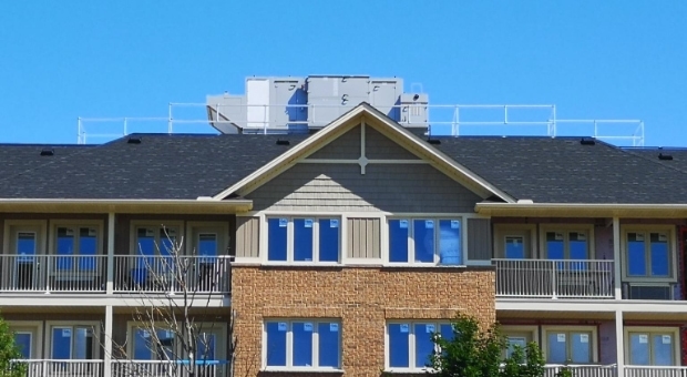 10 common rooftop safety hazards featured image