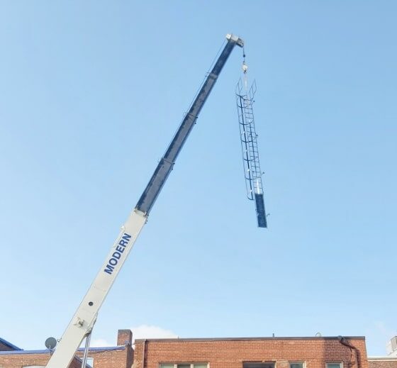 img-Gallery-Ladder-Install-01