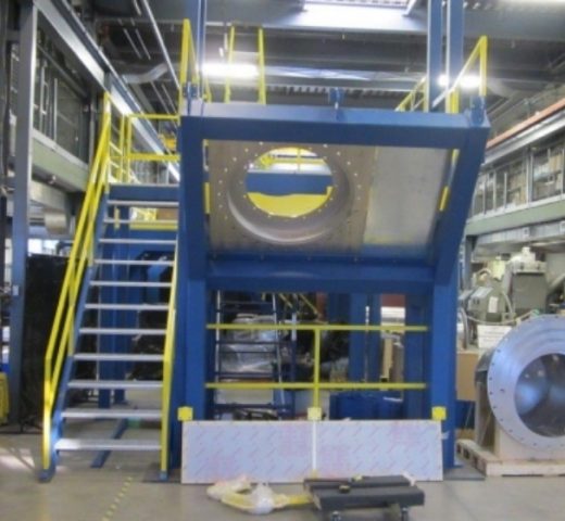 img gallery Two Custom Platform Stands 03 Two Custom Platform Stands image gallery03